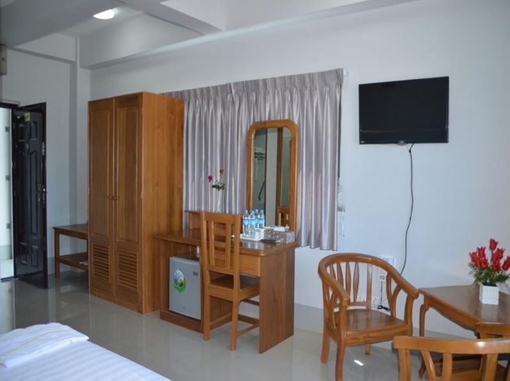 Hotel Maymyo Pyin Oo Lwin Exteriör bild